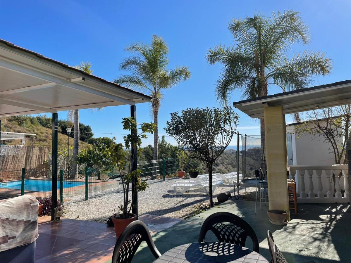 Villa La Paz Benajarafe Eksteriør bilde